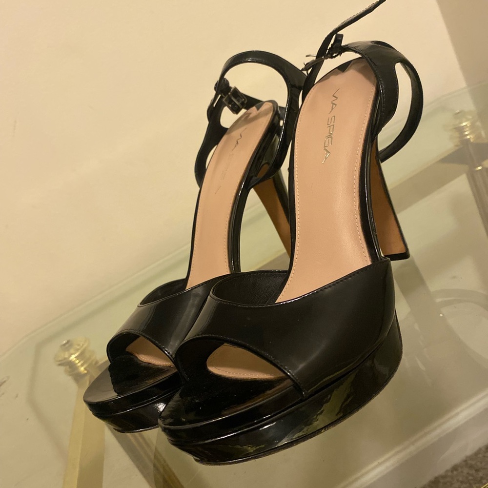 Black heels